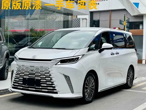 Lexus LM 2024 buy in Moscow