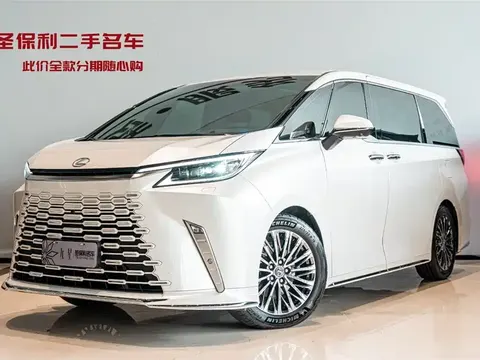 Lexus LM 2024 buy in Moscow