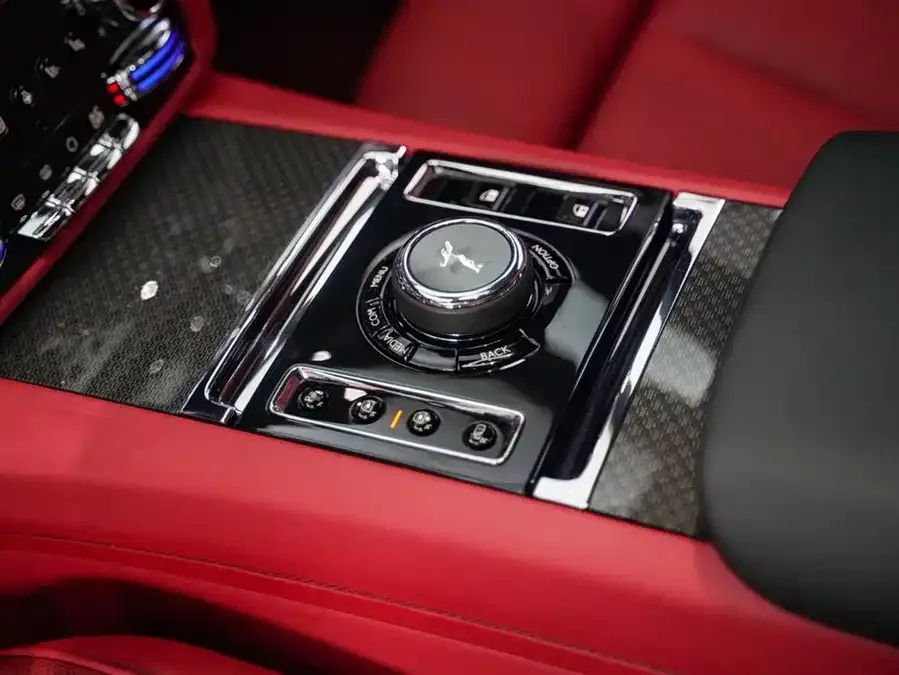 Rolls-Royce Ghost Ghost 2022 6.7T Black Badge 2022 — миниатюра 5