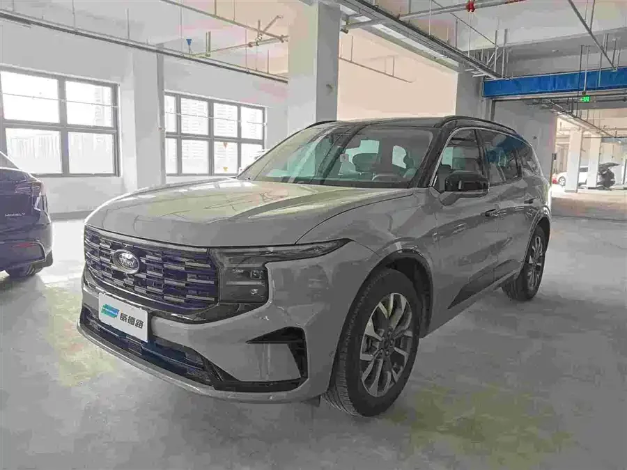 Ford Edge 2023 Sharp L 2.0T EcoBoost 4WD 7-seater Ultimate Edition 2023 — фото 1, купить с доставкой в Москву