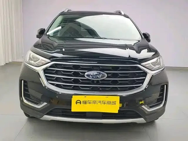 Ford Edge 2021 Edge PLUS EcoBoost 245 2WD Platinum 5-seater 2022 — миниатюра 3