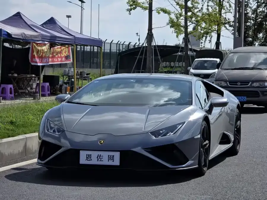 Lamborghini Huracn 2023