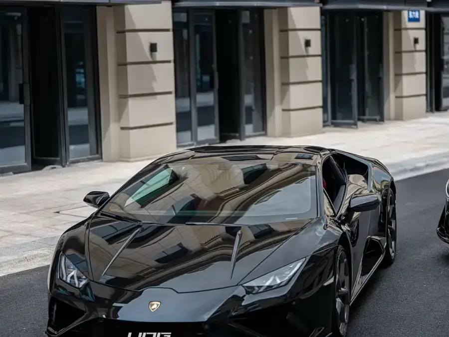 Lamborghini Huracn 2023