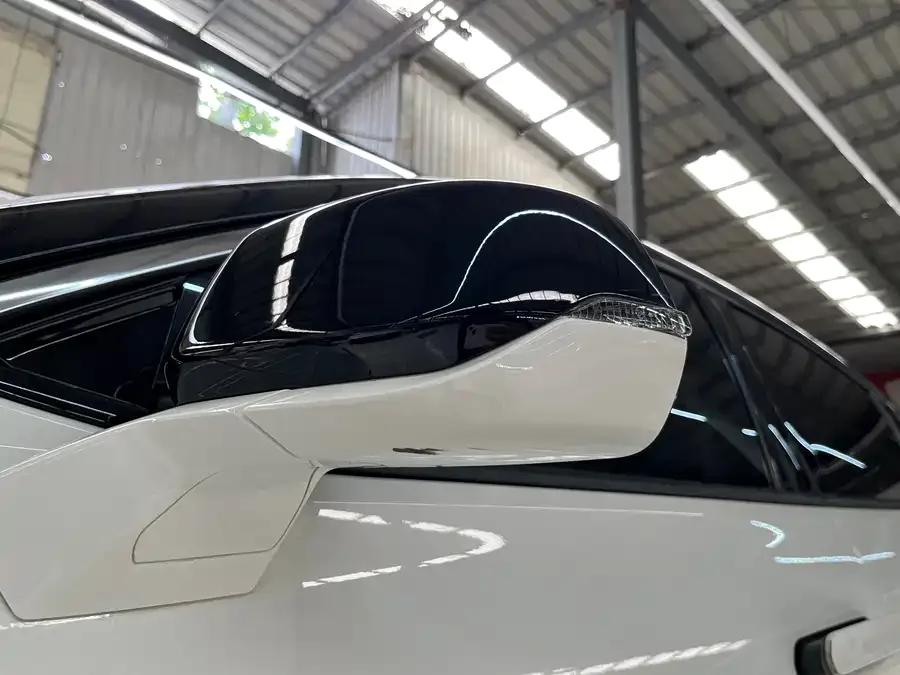 Ford Mondeo 2023 Mondeo EcoBoost 245 Luxury 2024 — миниатюра 2