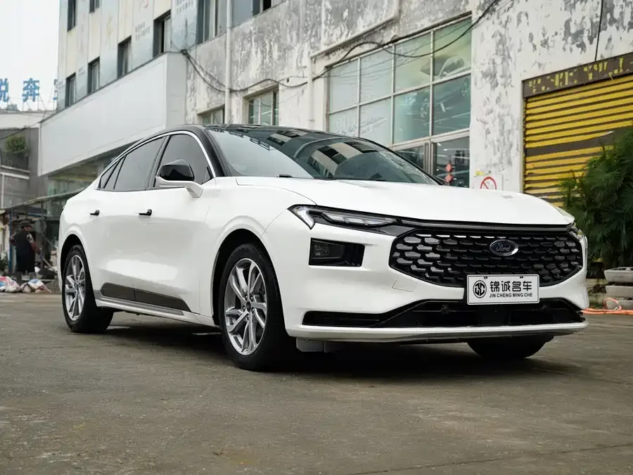 Ford Mondeo 2022 Mondeo EcoBoost 245 Luxury 2022 — миниатюра 3