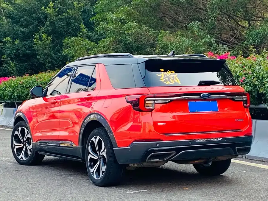 Ford Explorer Explorer 2023 EcoBoost 285 4WD ST-LINE 6 Seaters 2022 — миниатюра 2
