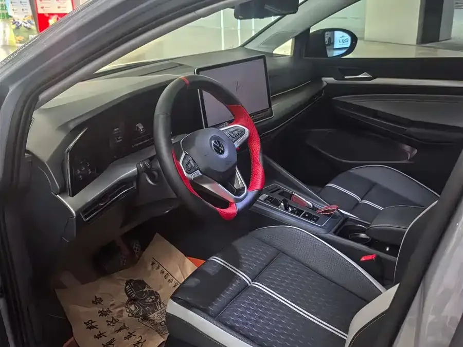 Volkswagen Golf Golf 2025 300TSI Pro 2025 — миниатюра 5