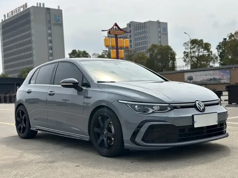 Volkswagen golf Golf 2023 280TSI DSG R-Line Lite 2023 — миниатюра 3