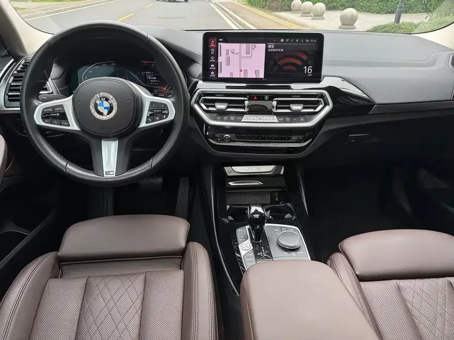 BMW X3 2022 facelift xDrive25i M Sport package 2022 — миниатюра 4