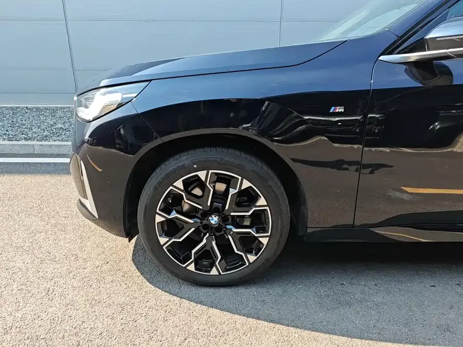 BMW X3 2025 xDrive30L Leading M Sports Package 2025 — миниатюра 2