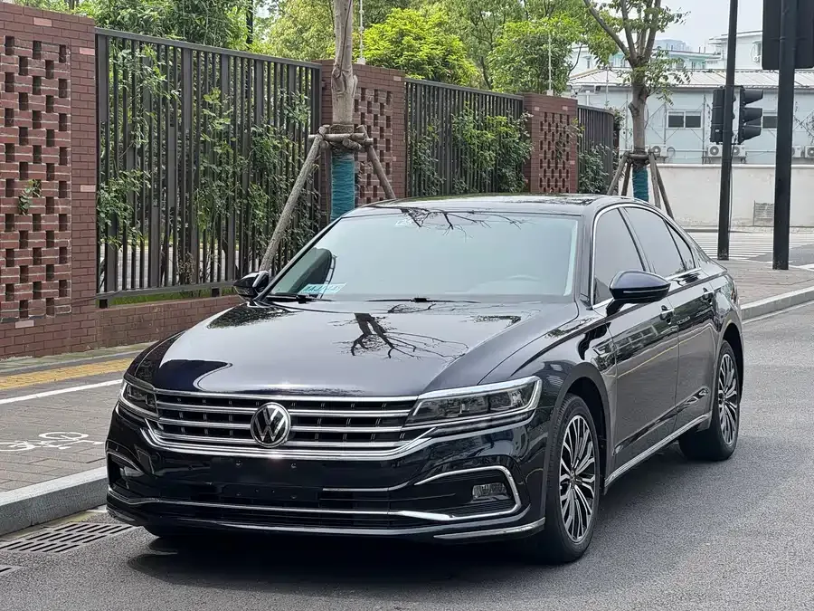 Volkswagen Phaeton / Phideon 2022