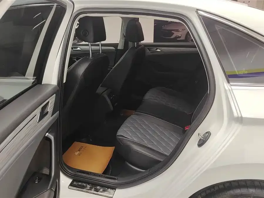 Volkswagen Sagitar Sagitar 2025 Model 2 300TSI DSG Beyond Edition 2025 — миниатюра 5