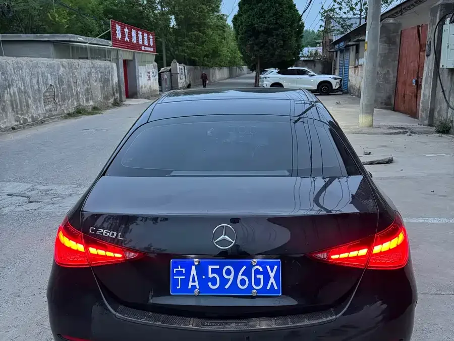 Mercedes-Benz Class C Mercedes-Benz C-Class 2024 C 260 L Sports Edition 2024 — миниатюра 4