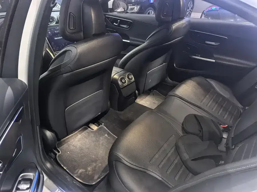 Mercedes-Benz Class C Mercedes-Benz C-Class 2022 facelift C 260 L sports version 2022 — миниатюра 5
