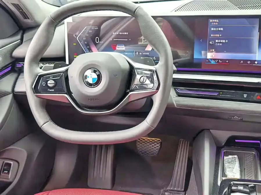 BMW 5 Series BMW 5 Series 2024 525Li Luxury Package 2024 — миниатюра 5