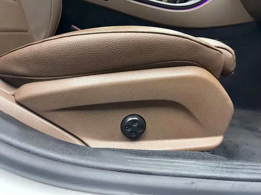 Mercedes-Benz E-Class Mercedes-Benz E-Class 2022 E 260 L Sports Edition 2022 — миниатюра 5