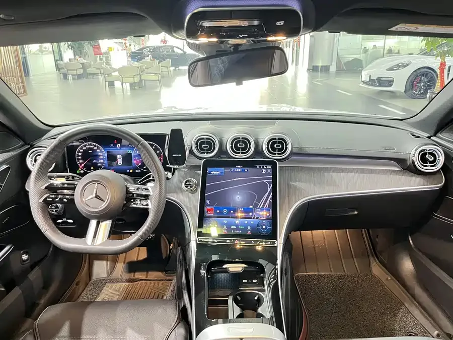 Mercedes-Benz Class C Mercedes-Benz C-Class 2022 C 260 L Sports Edition 2023 — миниатюра 2