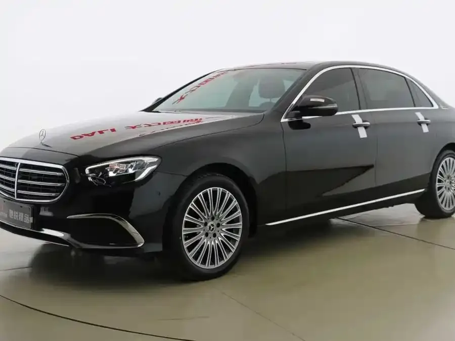 Mercedes-Benz E-Class 2023