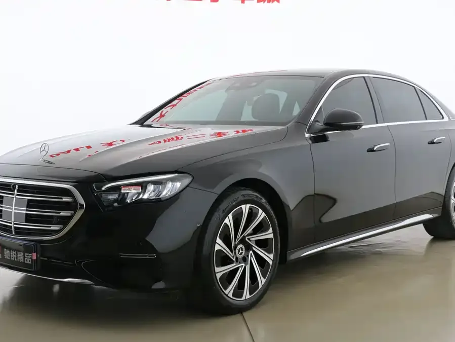 Mercedes-Benz E-Class 2024