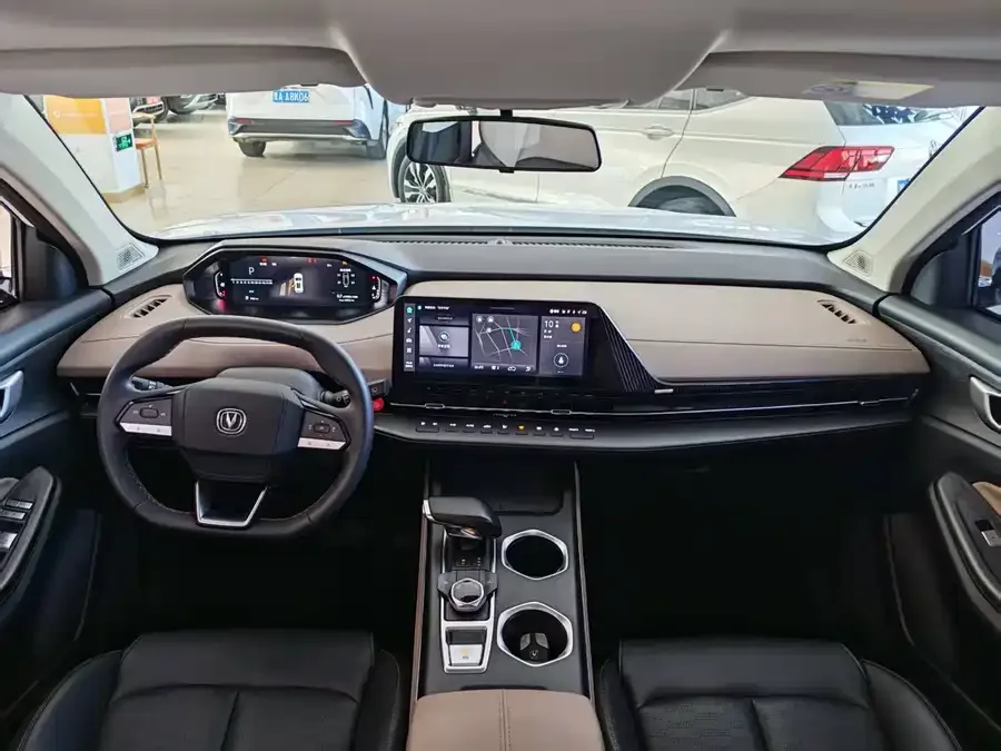 Changan CS55 Plus Changan CS55PLUS 2022 Second Generation 1.5T DCT Premium Edition 2023 — миниатюра 3