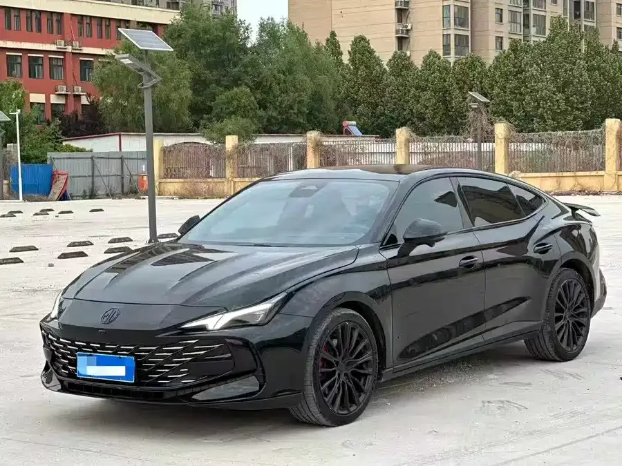 MG 7 MG7 2023 2.0T Automatic Beauty Hunter Luxury Edition 2023 — фото 1, купить с доставкой в Москву