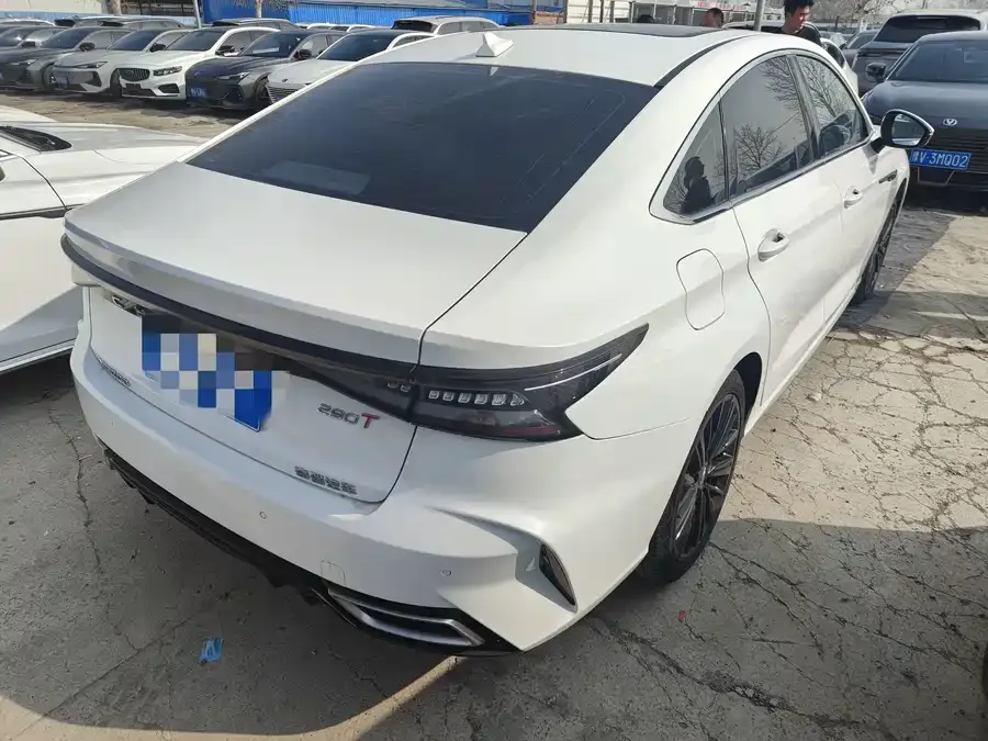 Chery Arrizo 8 Arrizo 8 2022 1.6T DCT 2022 — миниатюра 3