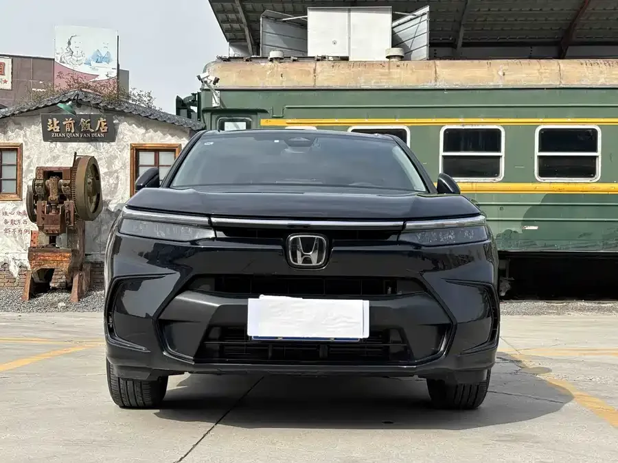 Honda Breeze Haoying 2023 240TURBO 2WD Luxury Edition PRO 7 Seaters 2023 — миниатюра 3