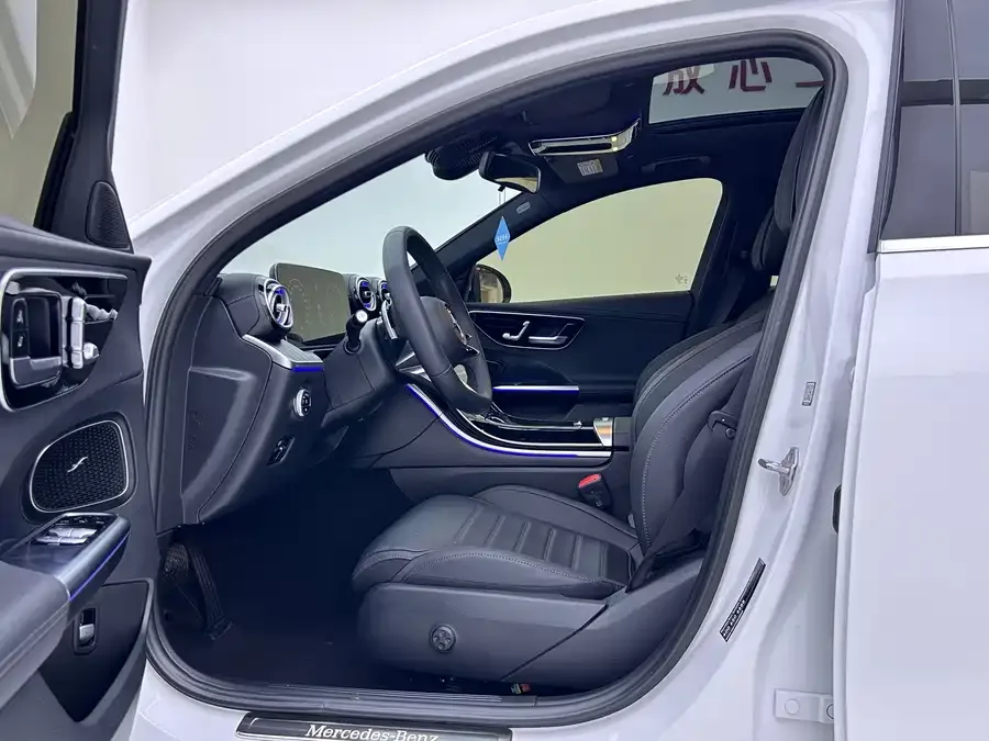 Mercedes-Benz Class C Mercedes-Benz C-Class 2023 C 260 L Sports Edition 2023 — миниатюра 3
