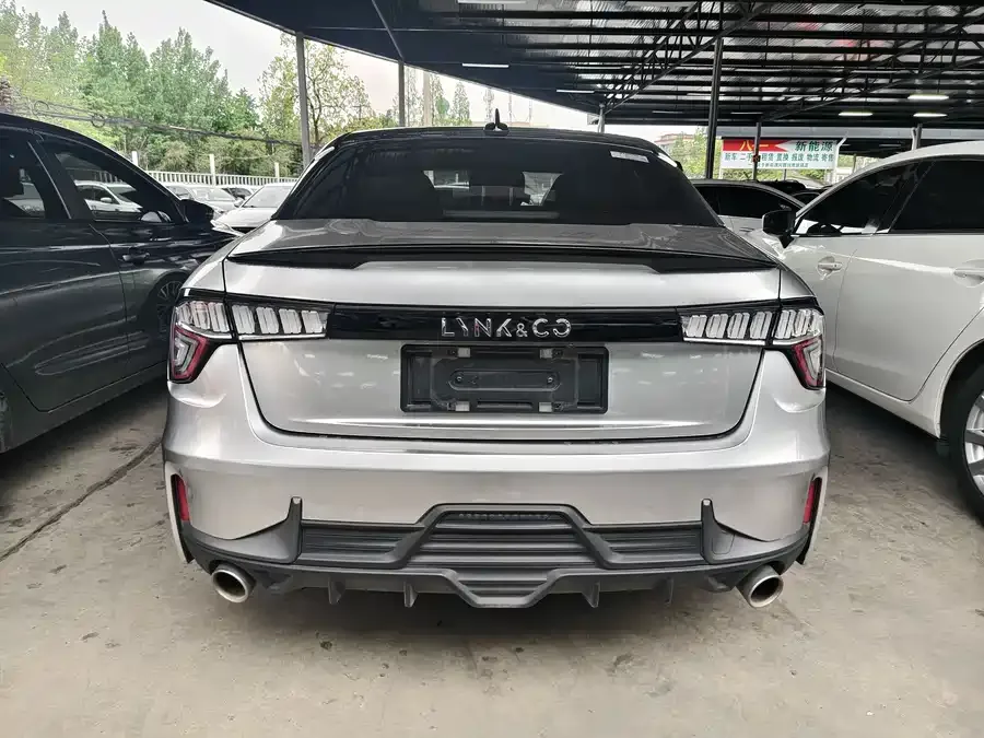 Lynk & Co 03 Lynk & Co 03 2022 2.0TD DCT Plus 2022 — миниатюра 5