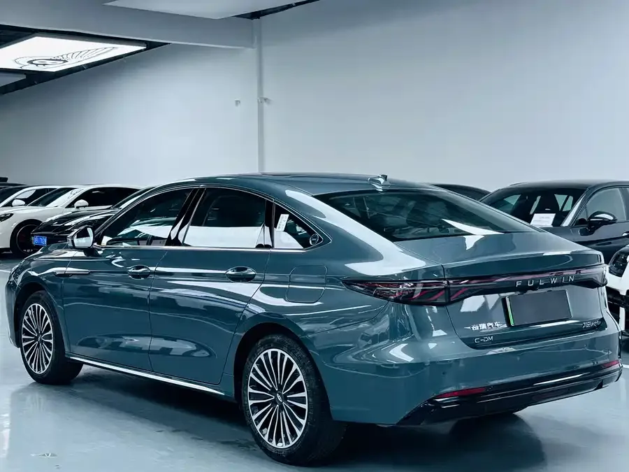 Chery Fengyun A8L Fengyun A8L 2025 1.5TGDI 145km Luxury Edition 2025 — миниатюра 4