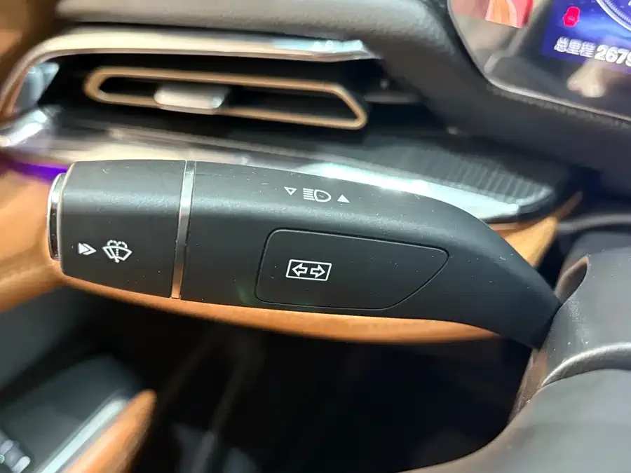 Mazda EZ-6 2024 Pure Electric 600 Zhizun Edition 2024 — миниатюра 4