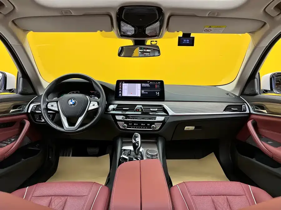 BMW 5 Series BMW 5 Series 2022 530Li Leading Luxury Package 2022 — миниатюра 3