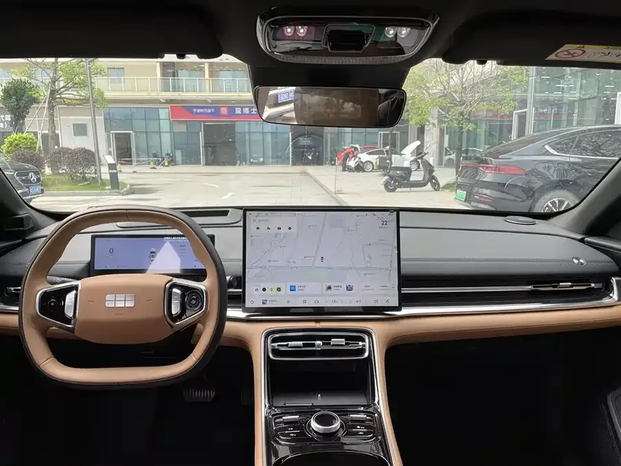 Geely Galaxy A7 Galaxy A7 2025 EM-i 150km Starship Edition 2025 — миниатюра 5