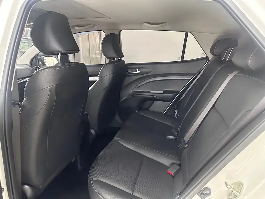 Kia KX1 Yipao 2021 1.4L CVT fun sunroof model 2022 — миниатюра 5