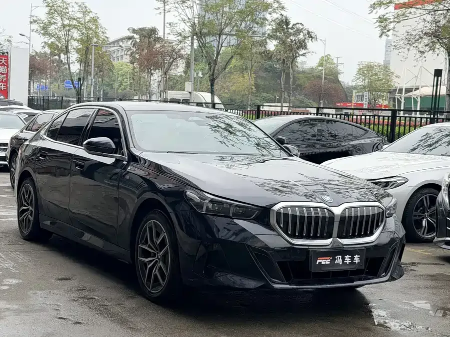 BMW i5 2026