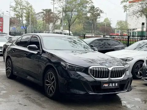 BMW i5 2026 buy in Moscow