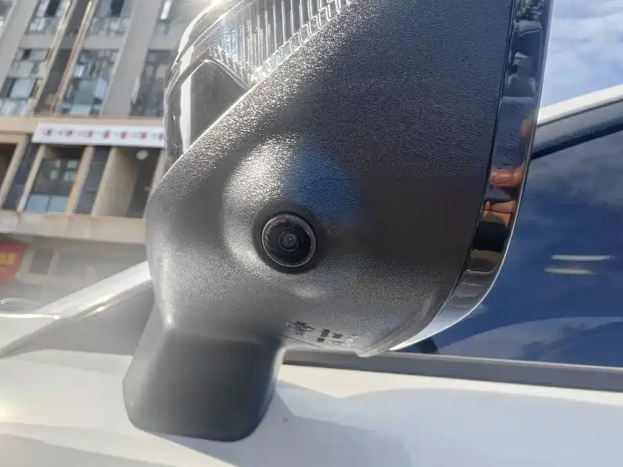 Changan UNI-V Changan UNI-V 2023 1.5T Sports Edition 2023 — миниатюра 4