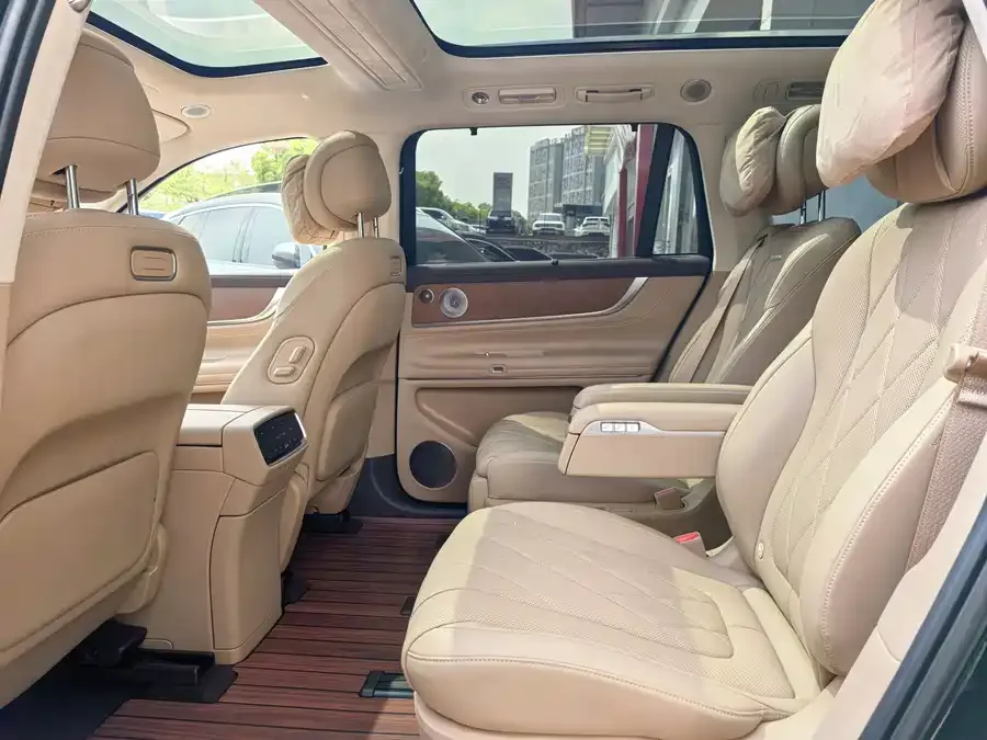AITO M9 M9 2024 Extended Range Ultra Edition 52kWh 6-seater Edition 2024 — миниатюра 4
