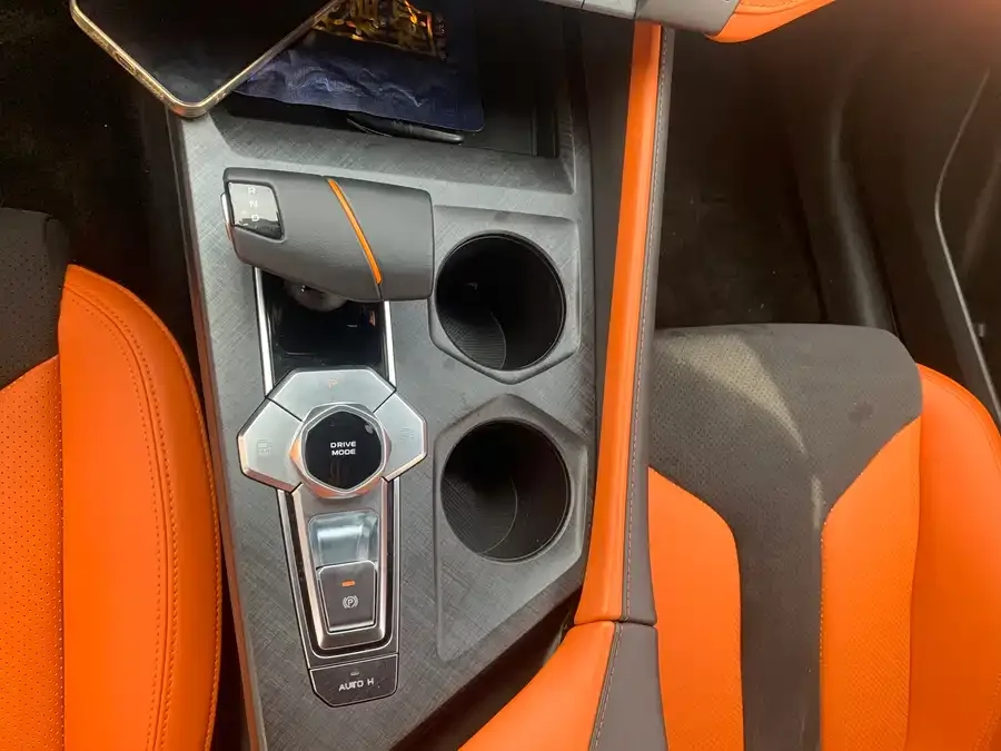 Changan UNI-V Changan UNI-V 2023 1.5T Sports Edition 2024 — миниатюра 3
