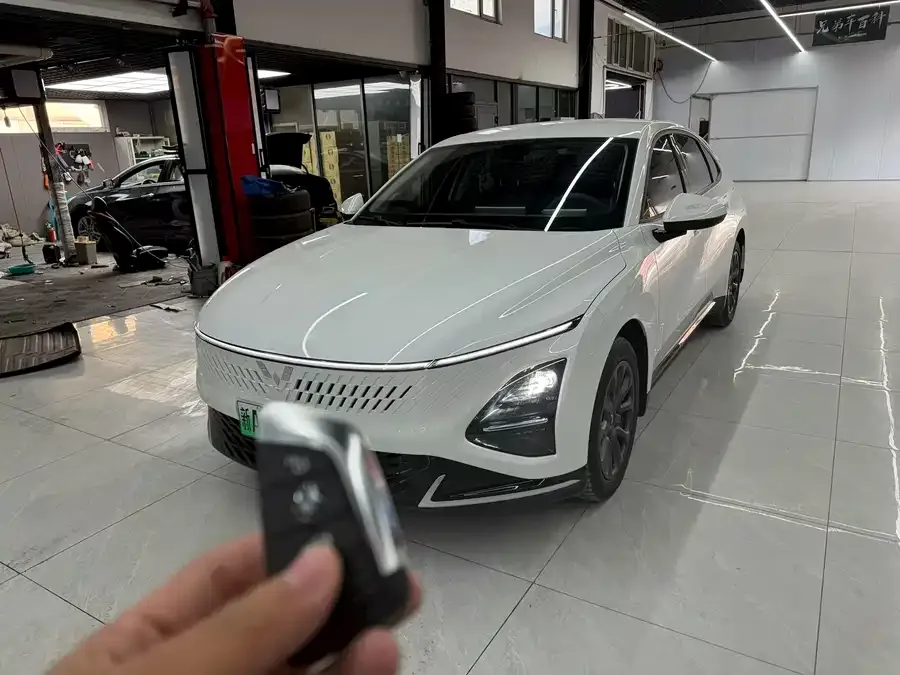 Wuling Starlight Wuling Starlight 2025 70km Smart Standard 2025 — фото 1, купить с доставкой в Москву