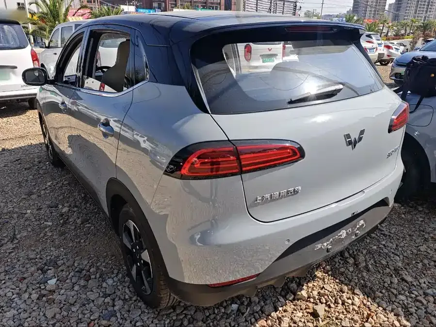 Wuling Bingo PLUS Wuling Bingo PLUS 2024 510km Five-seat Edition 2026 — миниатюра 4