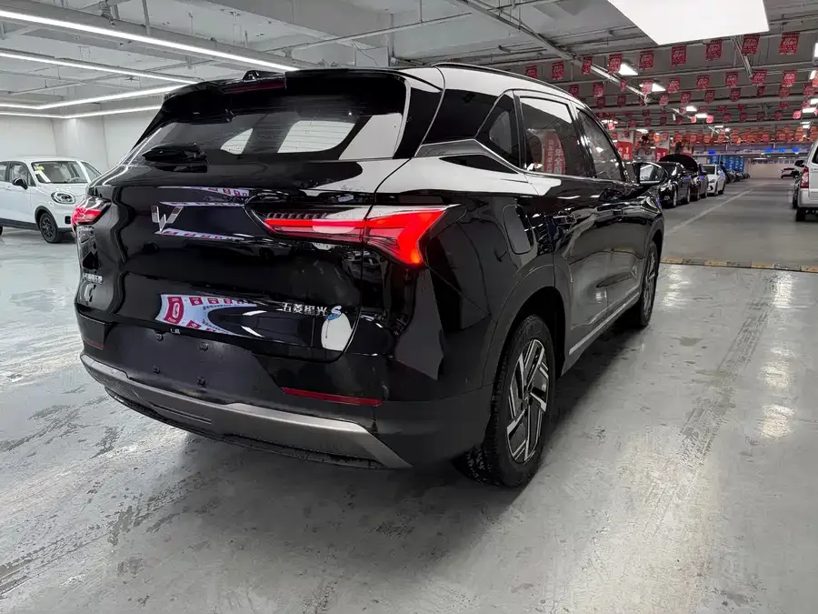 Wuling Starlight S Wuling Xingguang S 2025 130km Flagship Edition 2026 — миниатюра 3