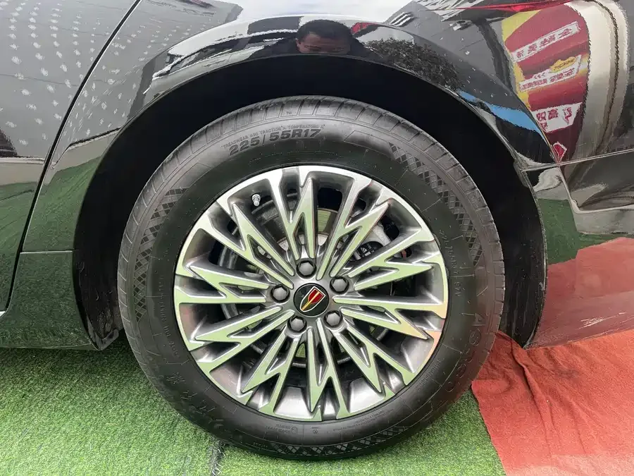 Hongqi H5 Hongqi H5 2023 2.0T Automatic Intelligent Connection Flagship Chang Edition 2023 — миниатюра 3