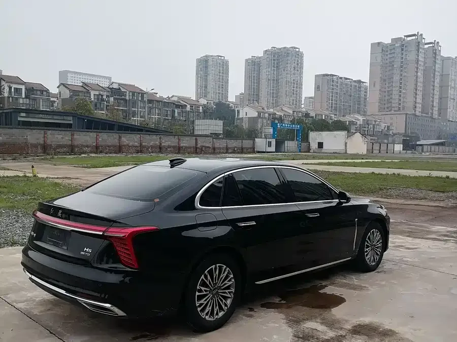 Hongqi H5 Hongqi H5 2023 1.5T DCT Zhilian Qiyun Edition 2023 — миниатюра 4