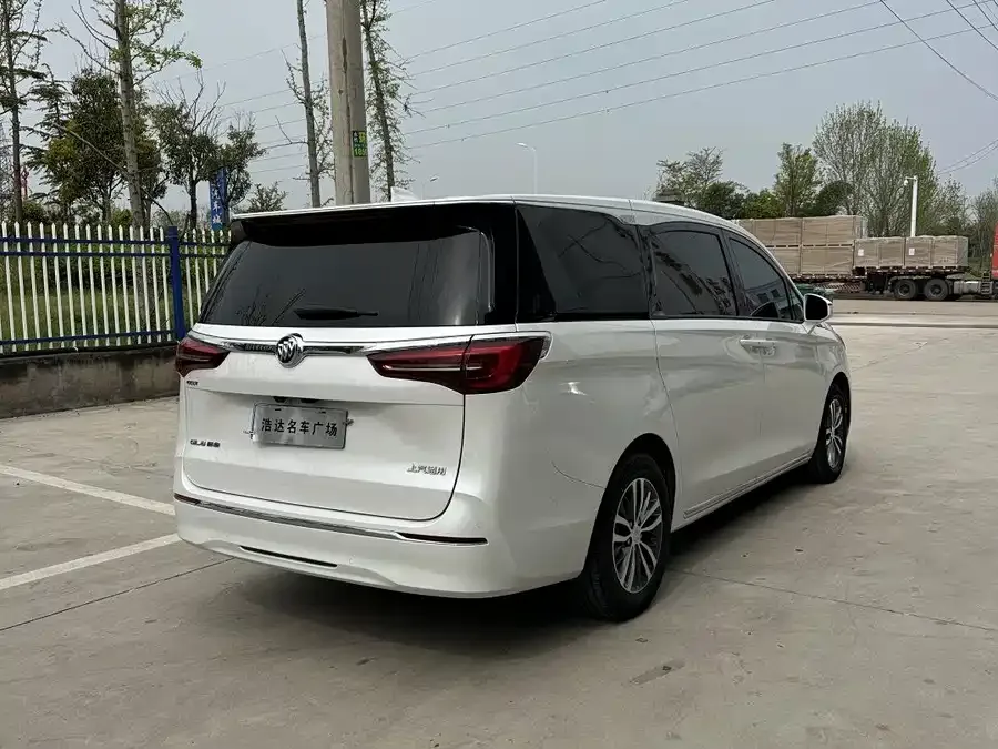 Buick GL8 2022 ES Lu Zun 653T Exclusive model 2022 — миниатюра 4