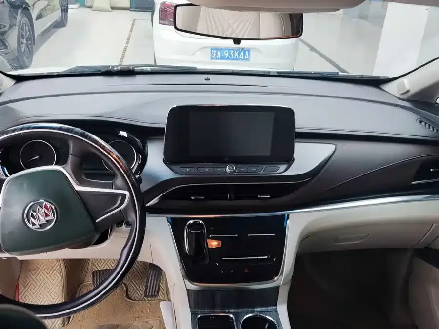 Buick GL8 2023 Land Business Class Comfort Edition 2023 — миниатюра 4