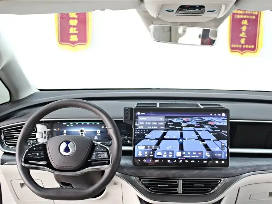 BYD D9 DENZA D9 2024 DM-i 970 Luxury Edition 2024 — миниатюра 3