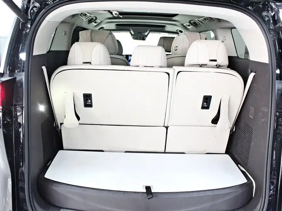 BYD D9 DENZA D9 2024 DM-i 970 Luxury Edition 2024 — миниатюра 4
