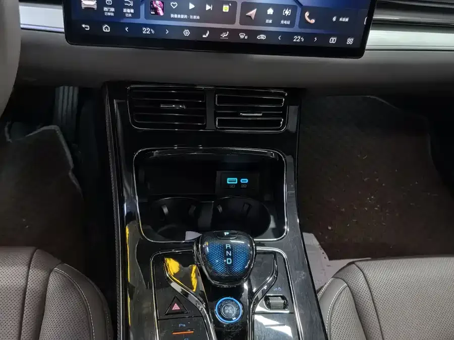 BYD Second-hand Han 2025 DM-i 125KM Elite 2025 — миниатюра 5