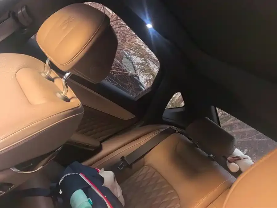 BYD Second-hand Han 2022 DM-i 121KM Premium Edition 2023 — миниатюра 5